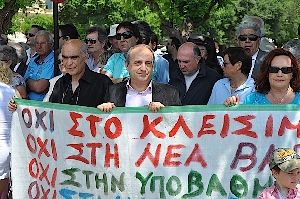 http://www.corfupress.com/news/images/stories/kaloudis_parelasi.JPG
