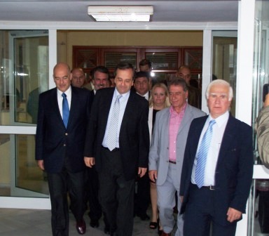 http://www.corfupress.com/bulletin/images/stories/samaras_nomarxia.JPG