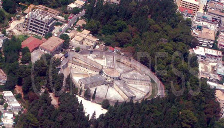http://www.corfupress.com/v3/images/2014a/Fylakes_proto.jpg