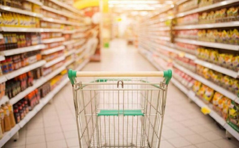 Market Pass: Voucher σίτισης 60 ευρώ πριν από τα Χριστούγεννα – Παραδείγματα με ποσά