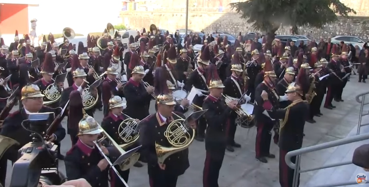 Οι Φιλαρμονικές της Κέρκυρας στην Πρωτοχρονιάτικη τελετή της Περιφέρειας