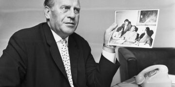 Businessman Oskar Schindler speaks about saving lives during the Holocaust of Germany's Third Reich at an interview with United Press International.