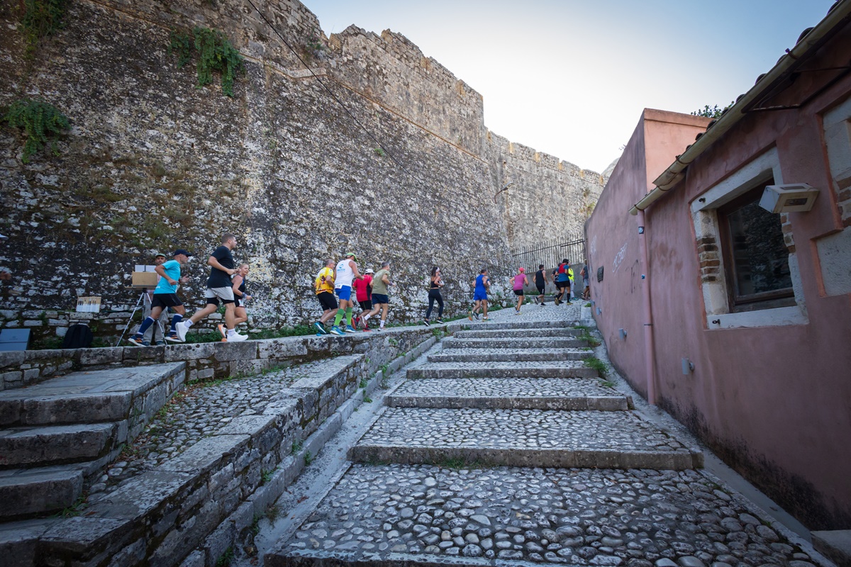 Με επιτυχία το Corfu Old Town Trail (pics)
