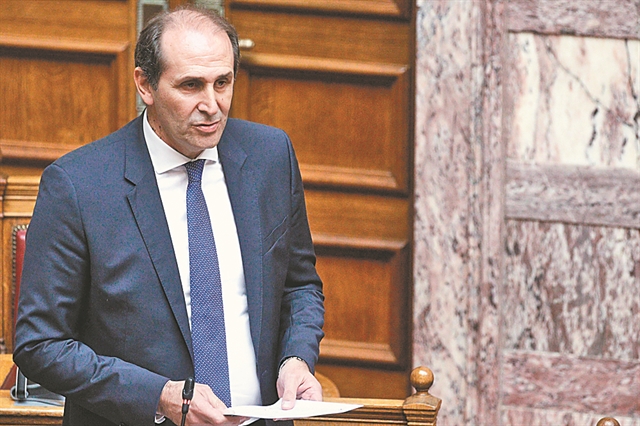 Πέθανε από ανακοπή ο Απόστολος Βεσυρόπουλος
