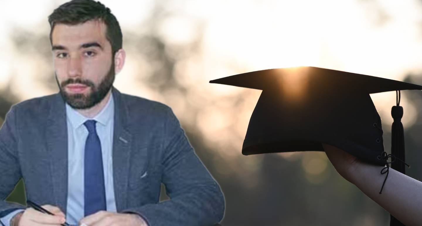 Τα εύσημα Βερβεσού στον Κερκυραίο δικηγόρο Σπύρο Σκιαδόπουλο