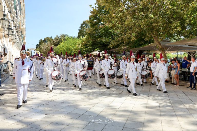 Η Παλαιά γιόρτασε τα 186 χρόνια ιστορίας της (pics)